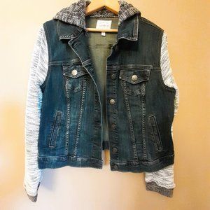 TORRID KNIT & DENIM JEAN JACKET HOODIE blue jean Sz L EUC